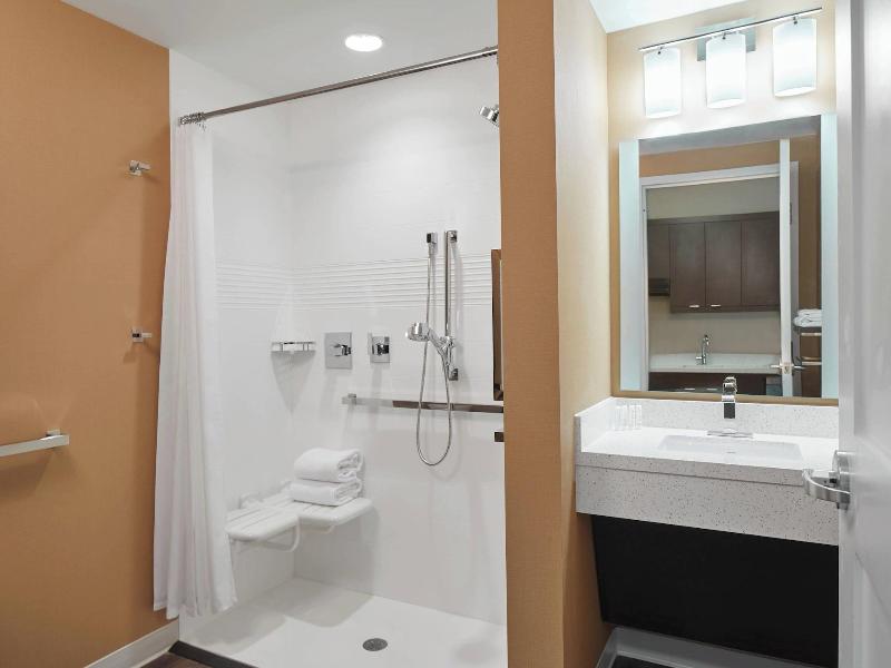 TownePlace Suites by Marriott Columbus North - OSU image