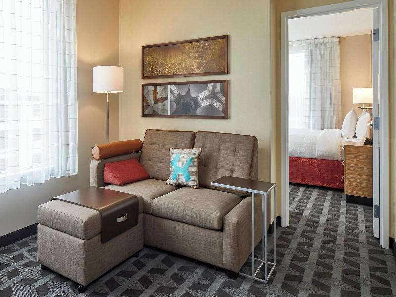 TownePlace Suites by Marriott Columbus North - OSU image