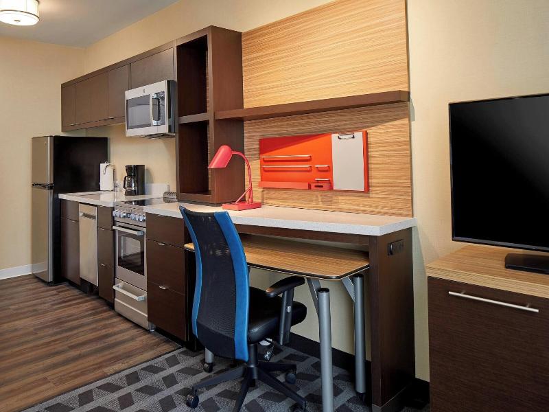 TownePlace Suites by Marriott Columbus North - OSU image