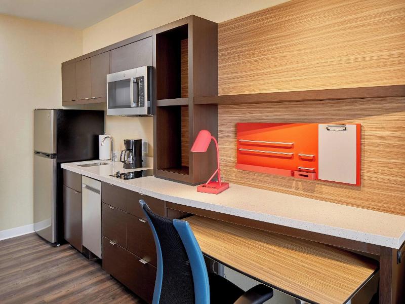 TownePlace Suites by Marriott Columbus North - OSU image