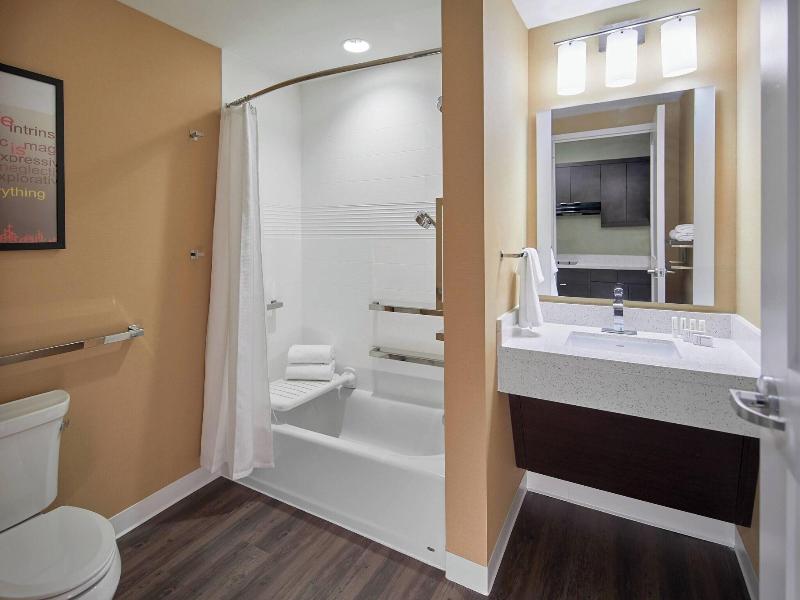 TownePlace Suites by Marriott Columbus North - OSU image