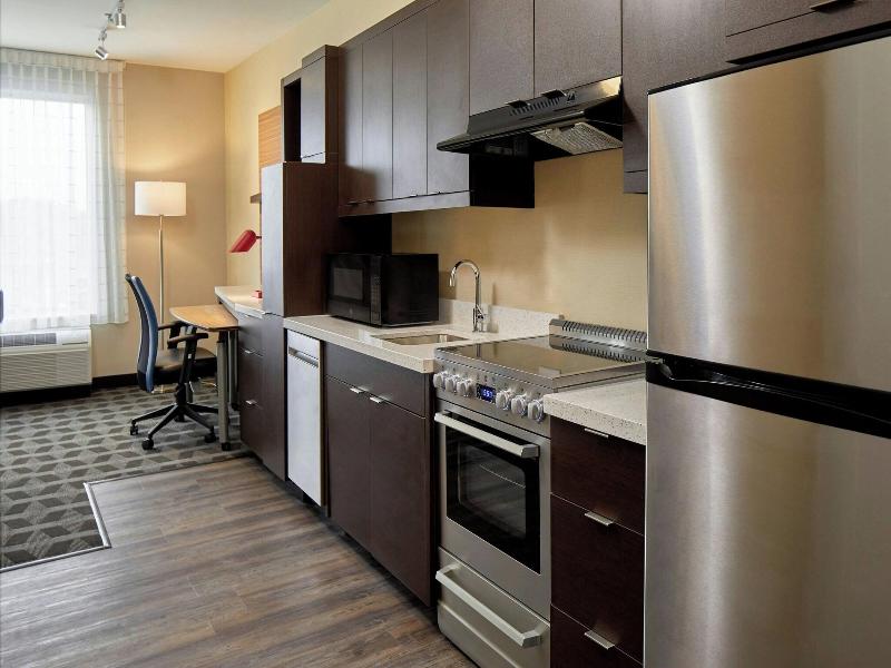 TownePlace Suites by Marriott Columbus North - OSU image