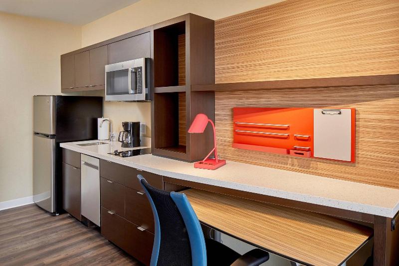 TownePlace Suites by Marriott Columbus North - OSU image