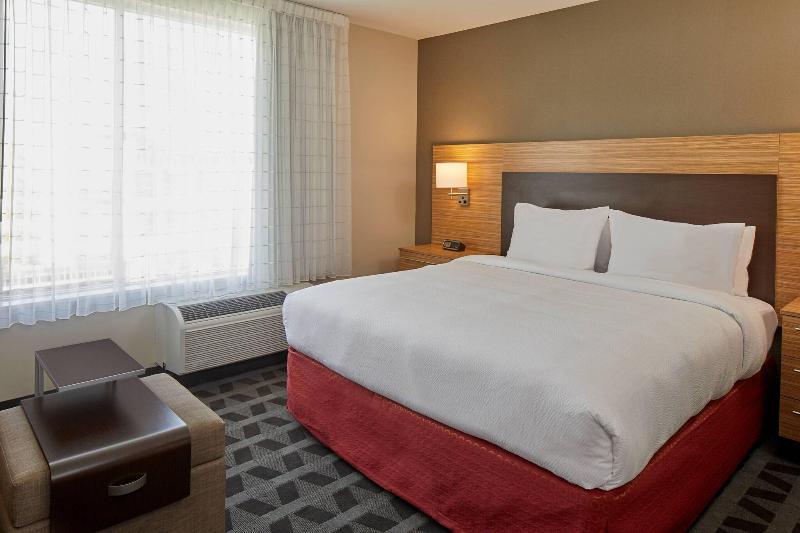 TownePlace Suites by Marriott Columbus North - OSU image