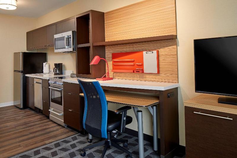 TownePlace Suites by Marriott Columbus North - OSU image