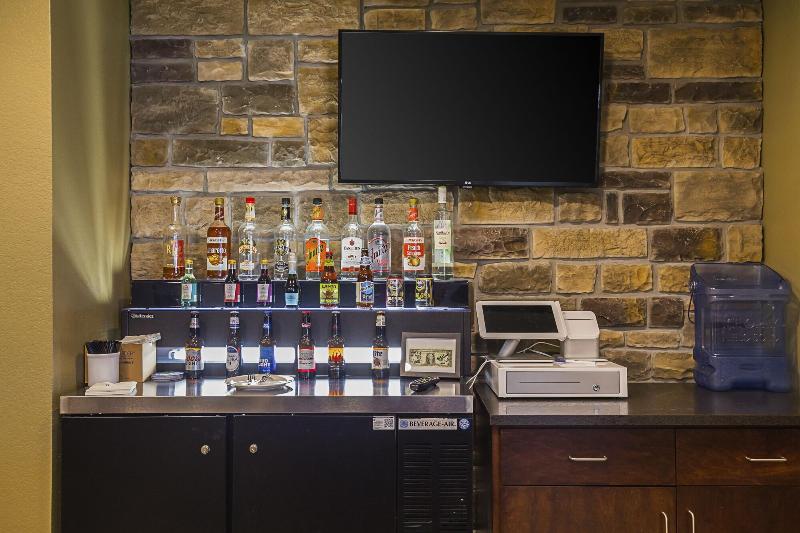 Cobblestone Inn & Suites - Lakin image