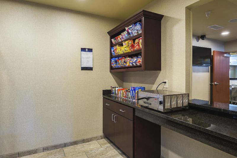 Cobblestone Inn & Suites - Lakin image