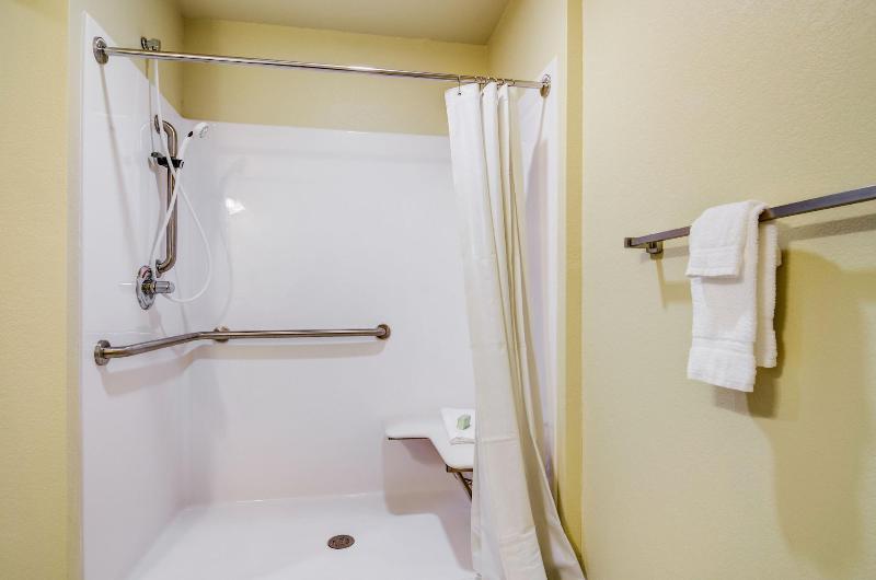 Cobblestone Inn & Suites - Lakin image