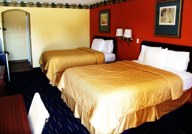 Country Inn Sterling 5