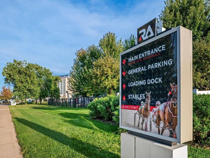 Running Aces Hotel Trademark Collection By Wyndham image