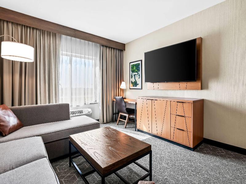 Running Aces Hotel Trademark Collection By Wyndham image