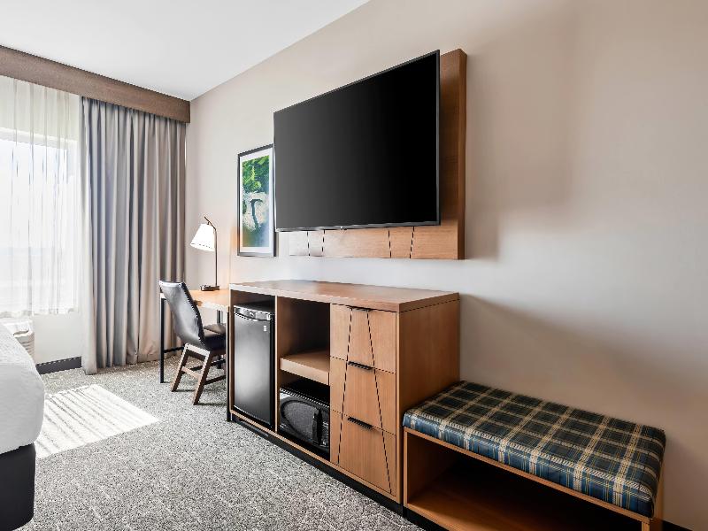 Running Aces Hotel Trademark Collection By Wyndham image