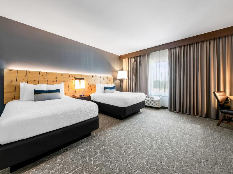 Running Aces Hotel Trademark Collection By Wyndham image