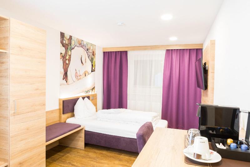 Hotel Wirtshaus Stiegler image