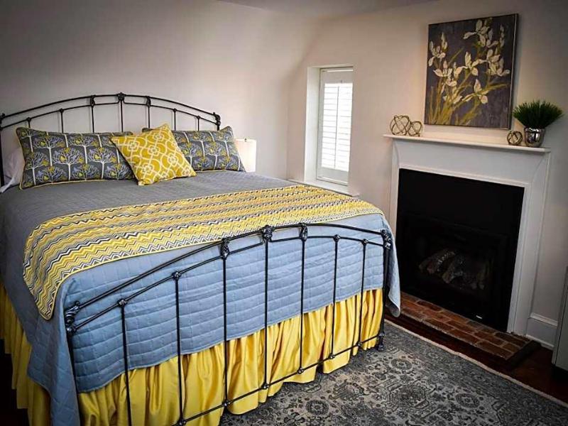 Inn At Evergreen image