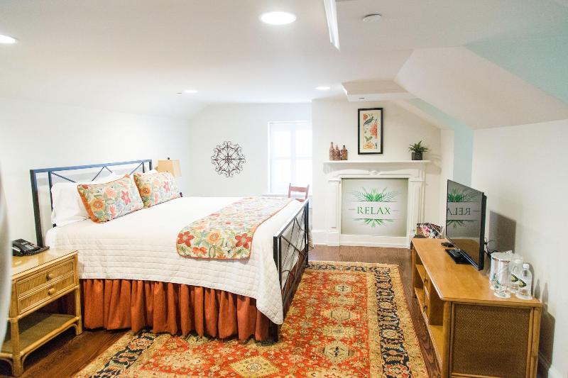 Inn At Evergreen image