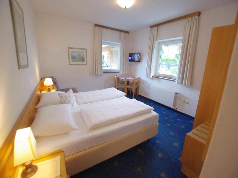 Hotel Pension Heike image