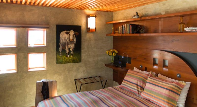 The Inn At Newport Ranch image