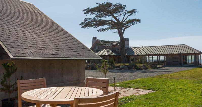 The Inn At Newport Ranch image