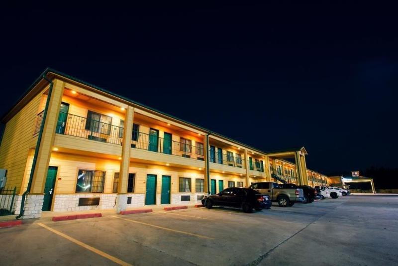 Palace Inn image