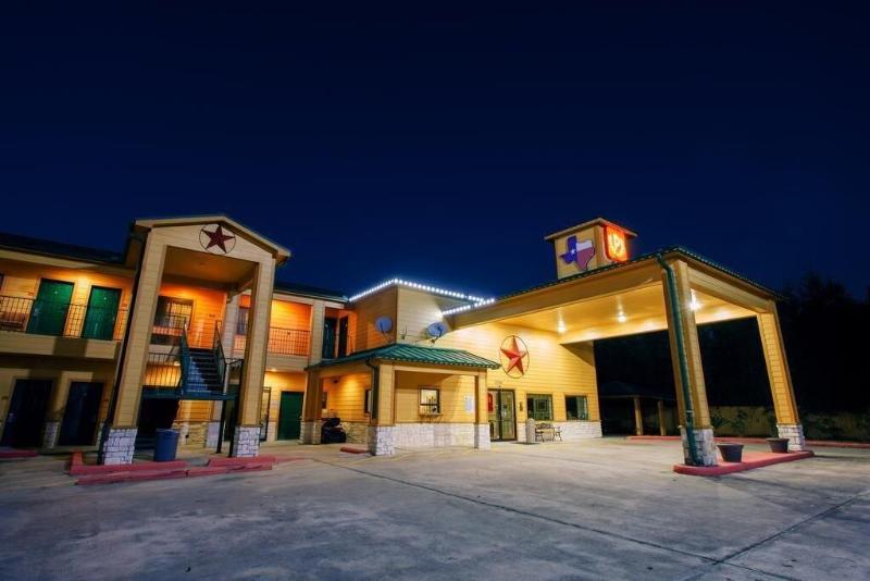 Palace Inn image