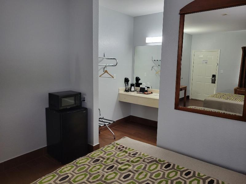 Palace Inn image