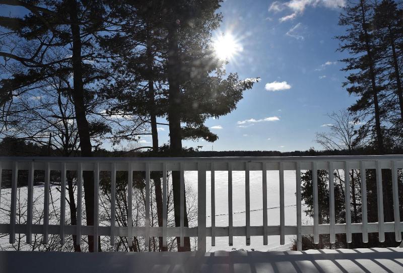 Doll's Lakeside Bed & Breakfast image