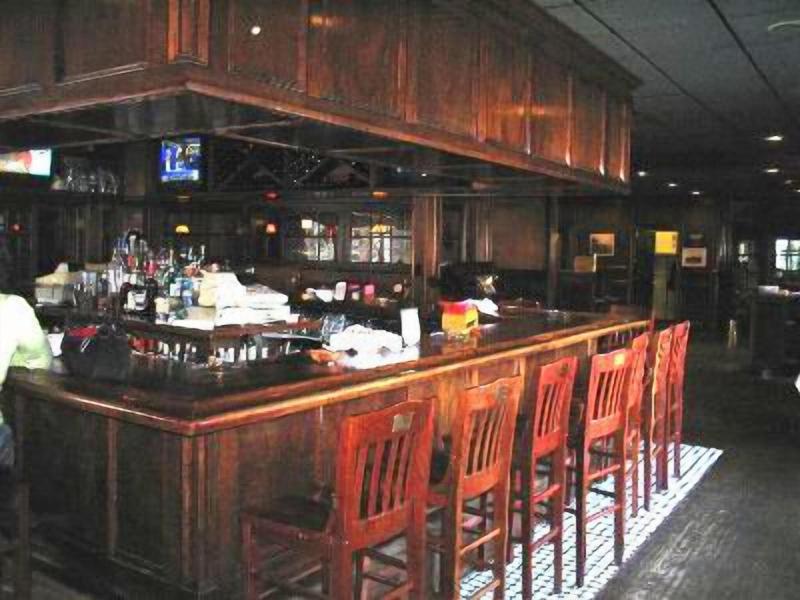 Colts Neck Inn Hotel image