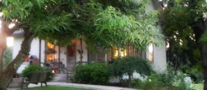 The Pines Of Dresden Bed And Breakfast