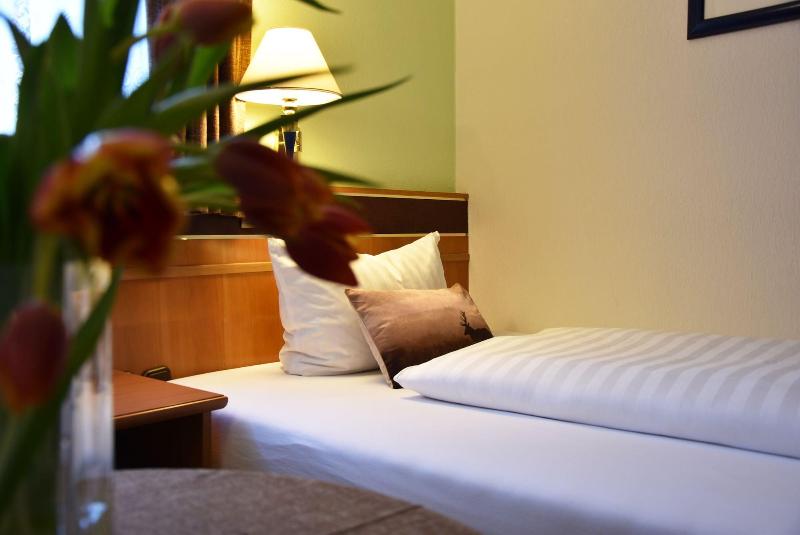 Landhotel Zum Hirsch image