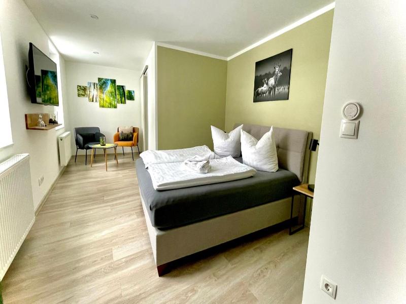 Landhotel Zum Hirsch image