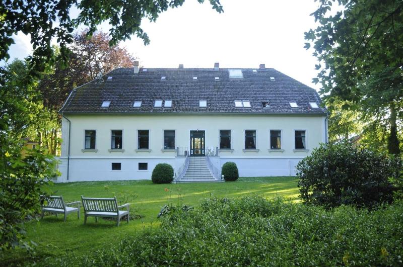Hotel Pension Gutshaus Neu Wendorf image