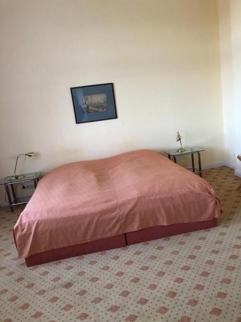 Hotel Pension Gutshaus Neu Wendorf image