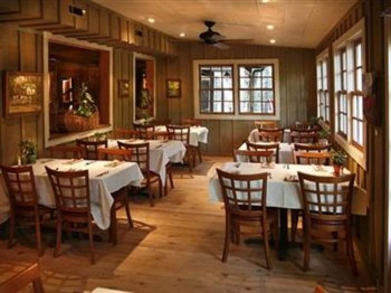 Lake Rabun Hotel & Restaurant image