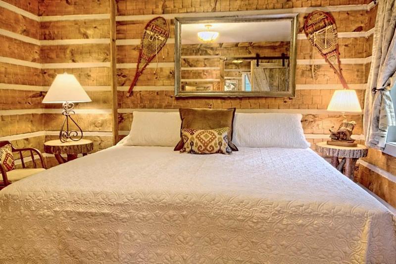 Lake Rabun Hotel & Restaurant image