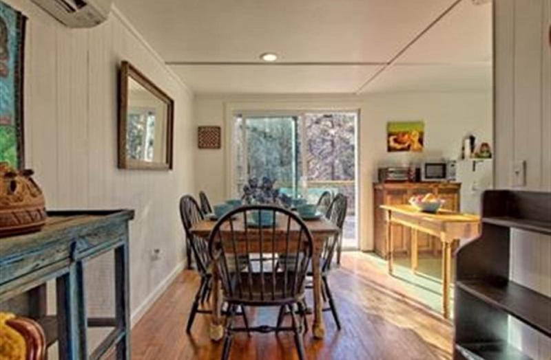 Lake Rabun Hotel & Restaurant image