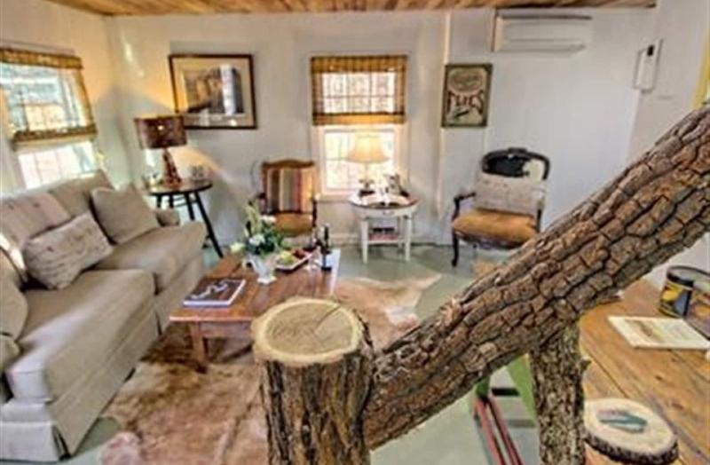 Lake Rabun Hotel & Restaurant image
