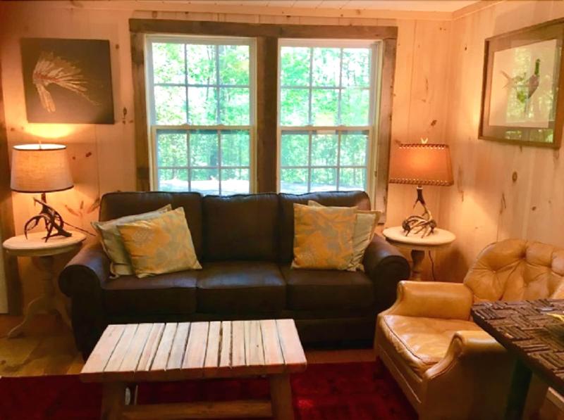 Lake Rabun Hotel & Restaurant image