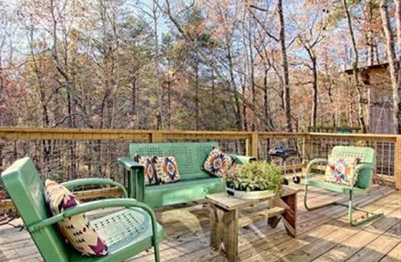 Lake Rabun Hotel & Restaurant image