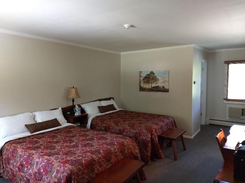 The Lodge At West River image
