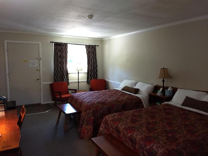 The Lodge At West River image