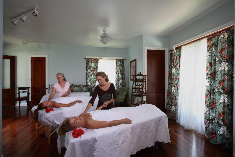 Hawaii Island Retreat image