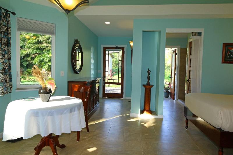 Hawaii Island Retreat image