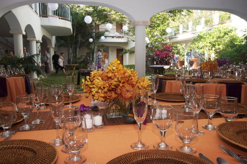 Hawaii Island Retreat image