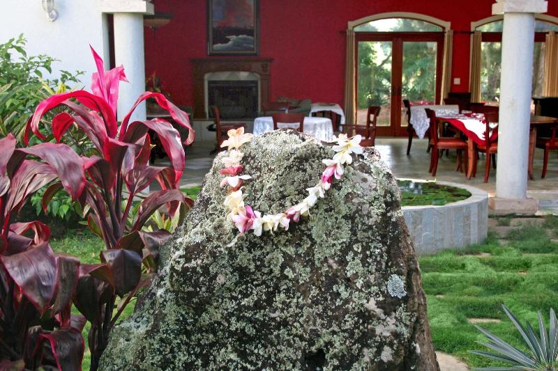 Hawaii Island Retreat image