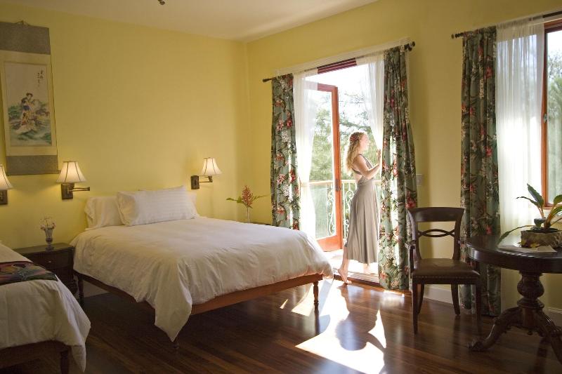 Hawaii Island Retreat image