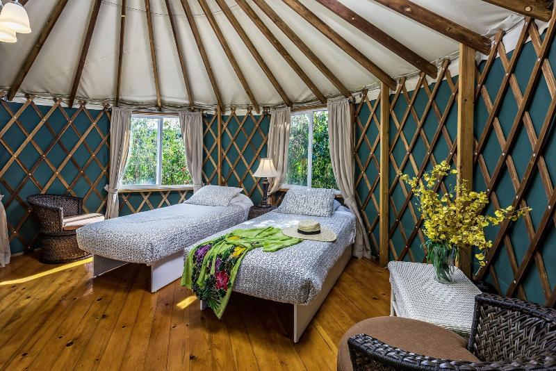Hawaii Island Retreat image