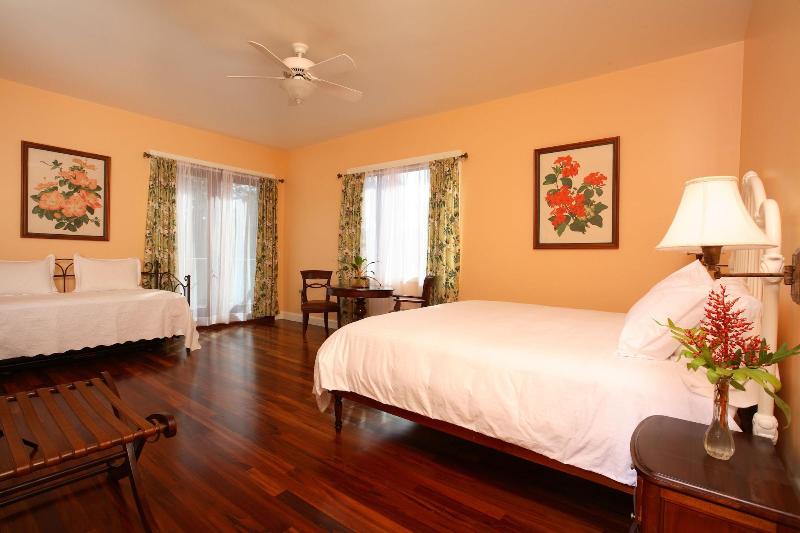 Hawaii Island Retreat image