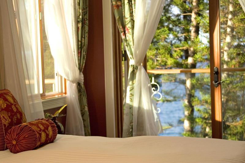 Hawaii Island Retreat image