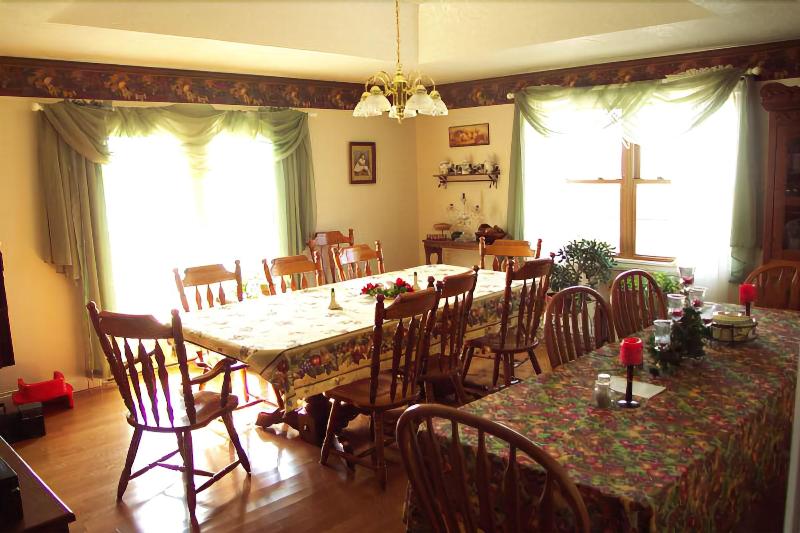Grabers Green Gables B&B image